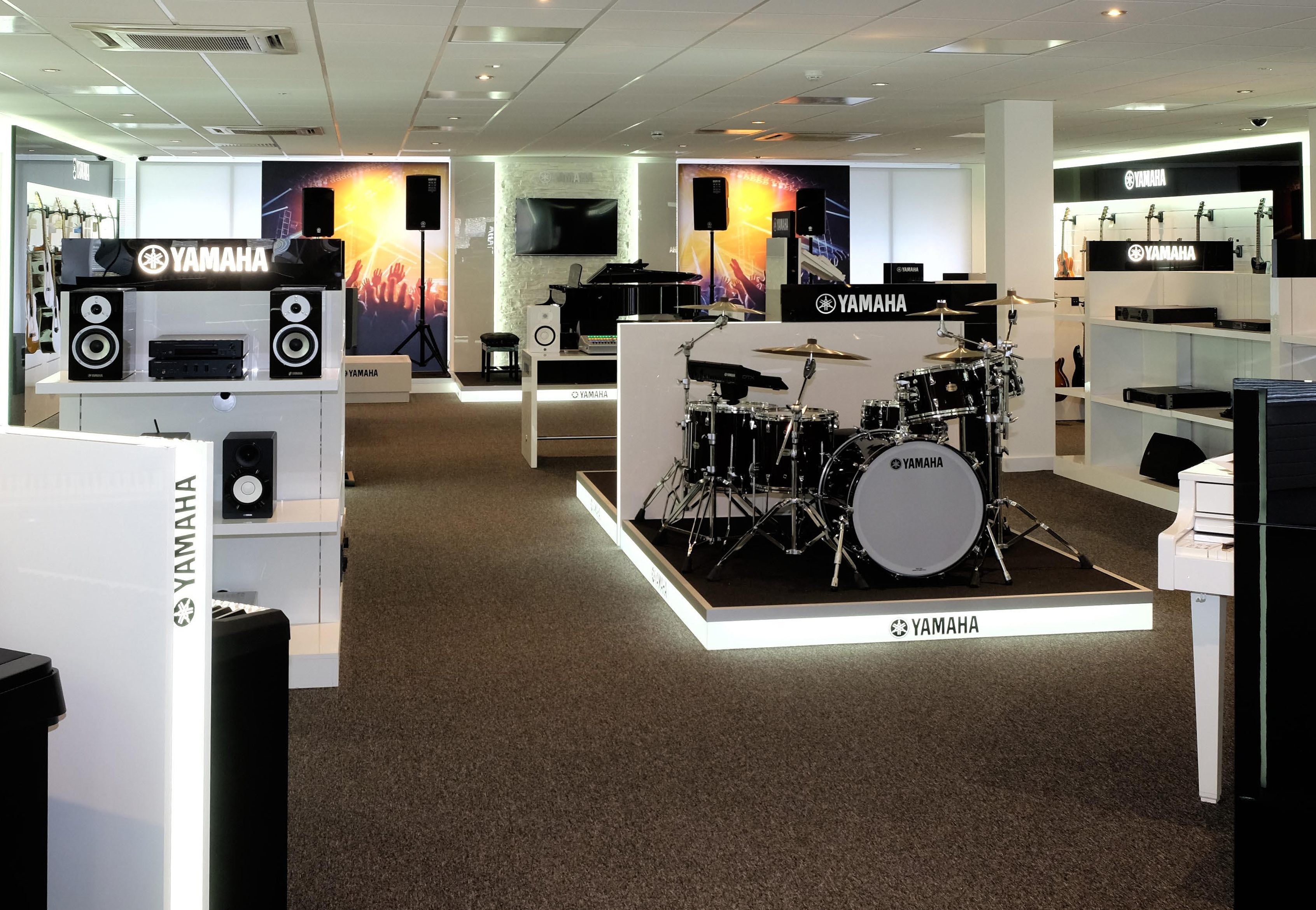 yamaha stores